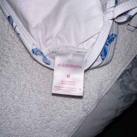 Butterfly bikini - Picture 3 of 3